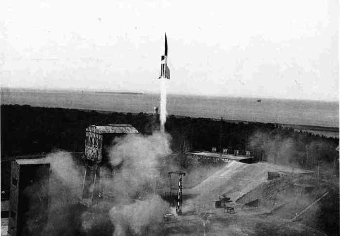 Почему в годы войны немцы не пустили в ход против СССР ракеты «Фау» 