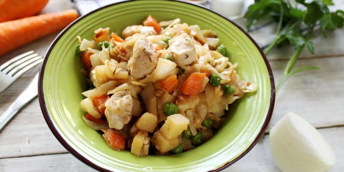 Овощное рагу с курицей - как приготовить на сковороде, в мультиварке или духовке по рецептам с фото